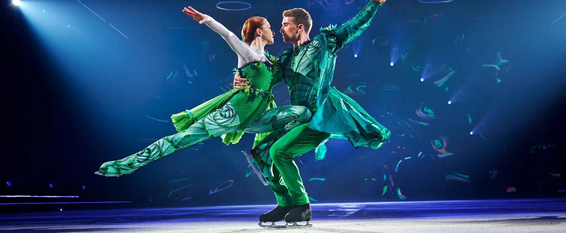 https://holidayonice.com/