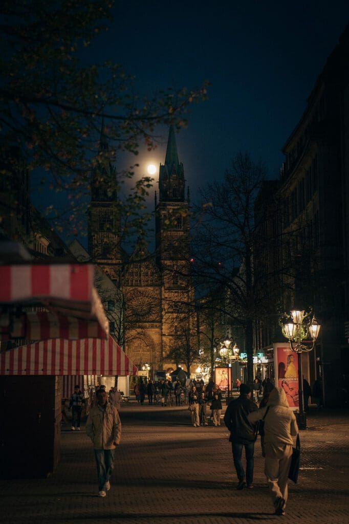 Nürnberg Abendstimmung - Bild von Liridon Shala auf Pixabay