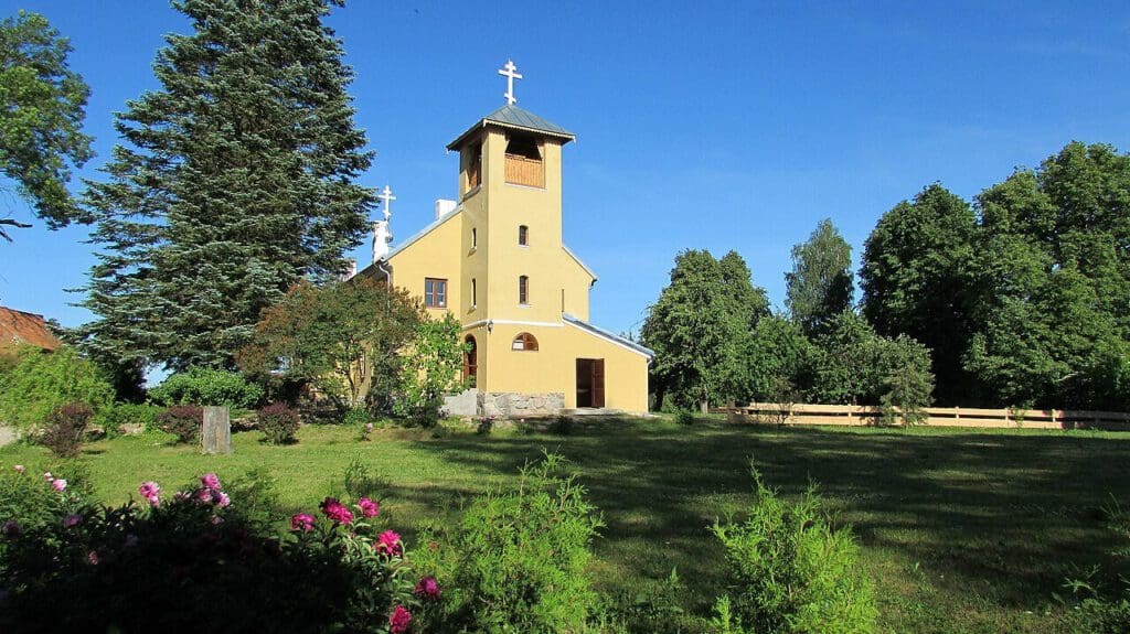 Polen Masuren Wojnowo Kloster Der Altgläubigen, Von Joergsam - Eigenes Werk, CC BY-SA 4.0, https://commons.wikimedia.org/w/index.php?curid=42003154