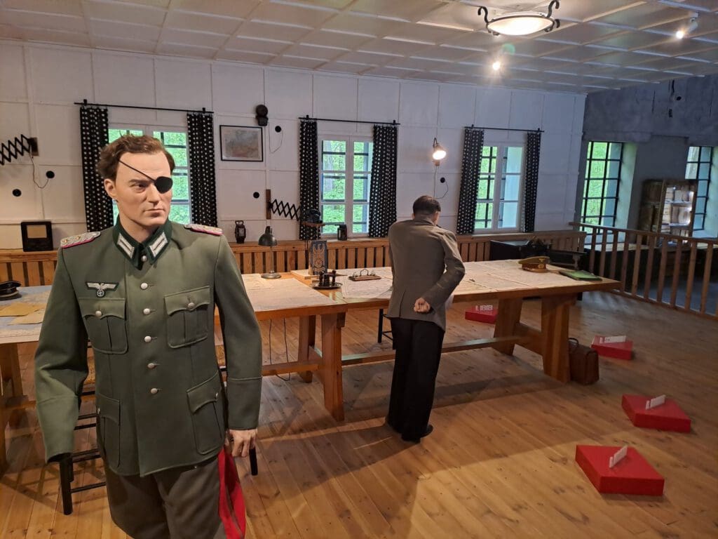 Polen Wolfsschanze Museum, Quelle: Schindler Reisen